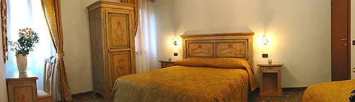 Hotel Residenza Degli Angeli Venecia 0*,